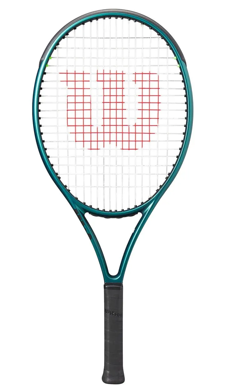 Wilson Blade 26" v9 Junior Tennis Racket - 2024 NEW ARRIVAL